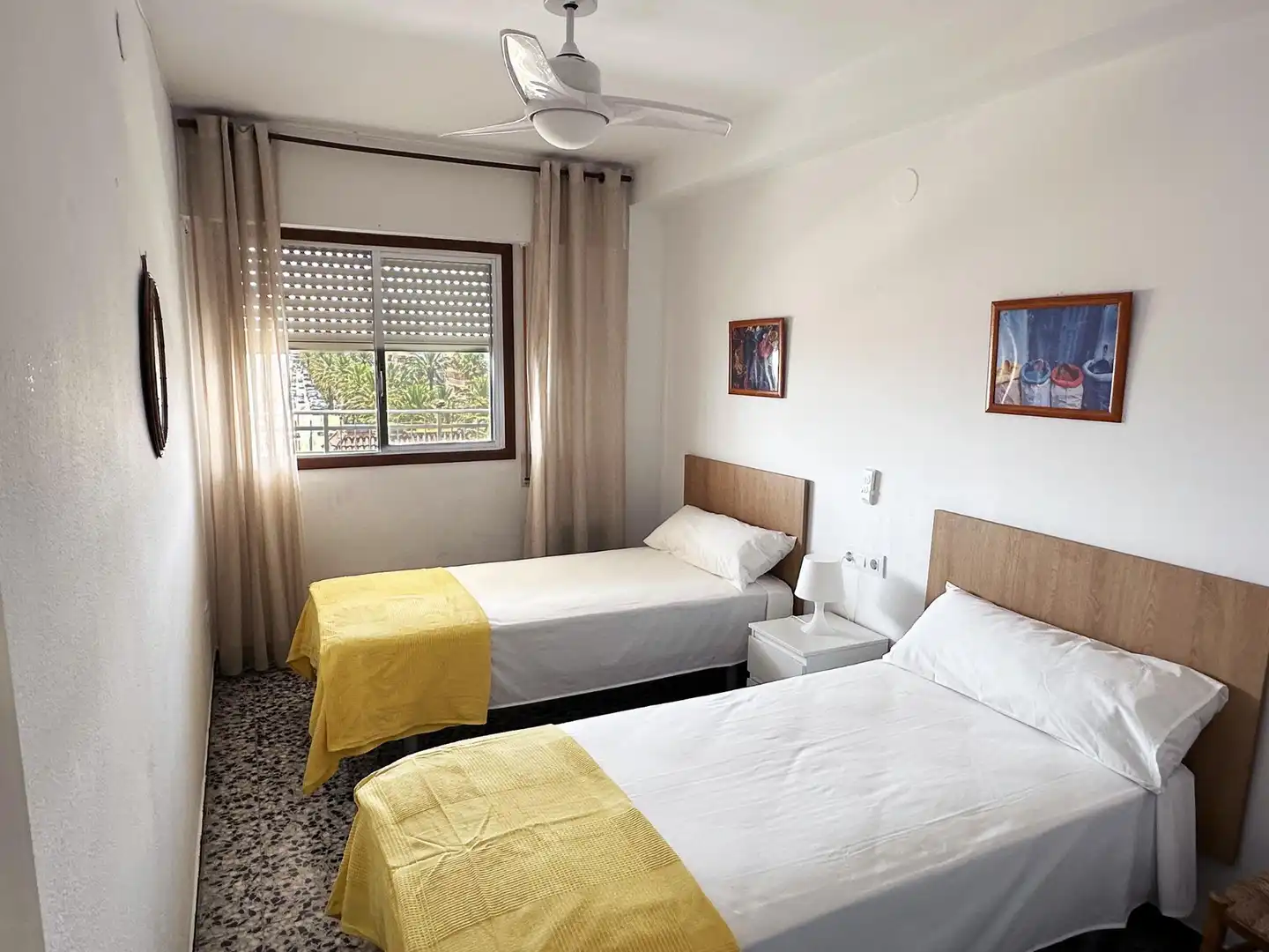 Habitación de Apartamento en venta en Tavernes de la Valldigna con Terraza y Amueblado