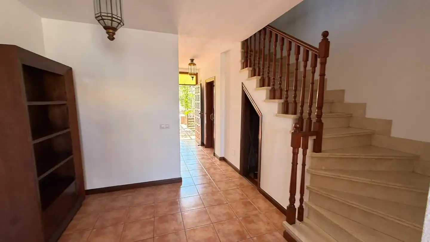 Houses for sale in Arona