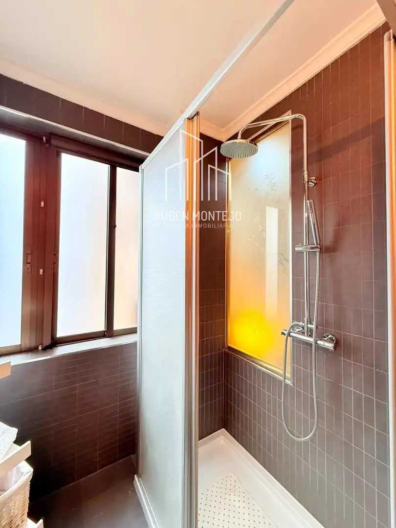 Baño de Piso en venta en Salamanca con Calefacción, Amueblado y Horno