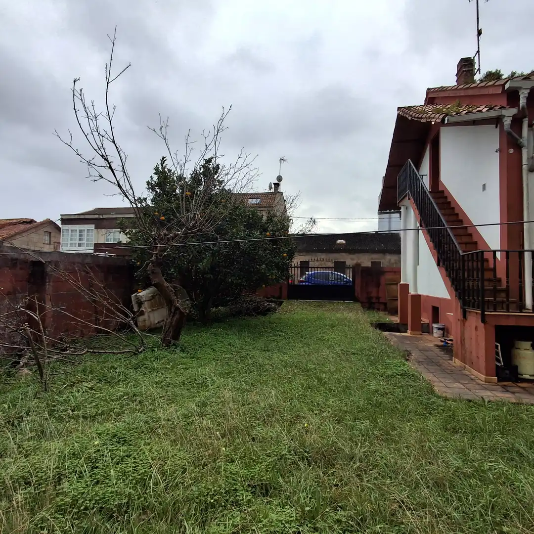 Houses for sale in Avenida de Barraña, 89, Boiro