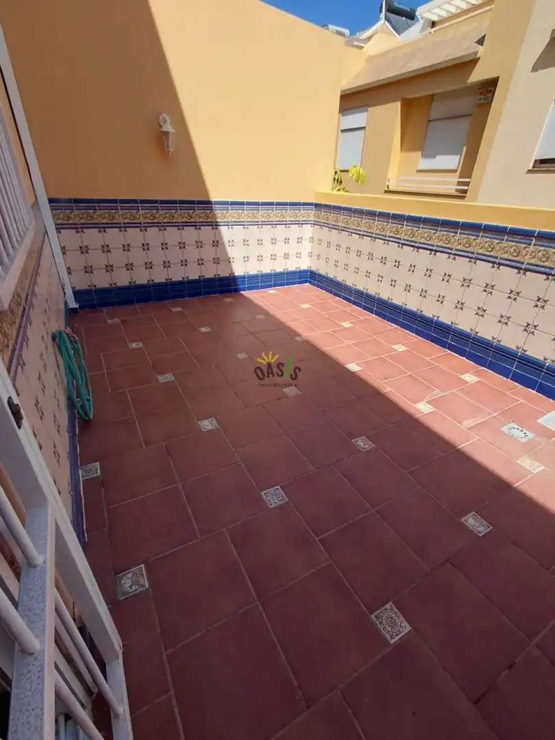 Terrassa de Casa o xalet en venda en Ofra - Costa Sur