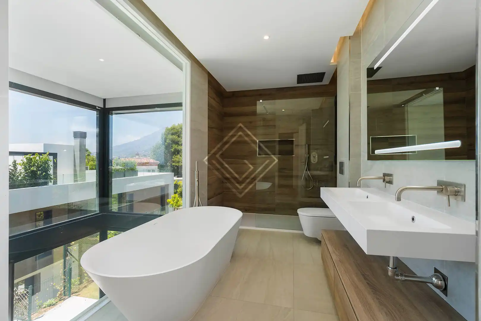 Chalet con piscina en venta en Río Real - Los Monteros, imagen 9
