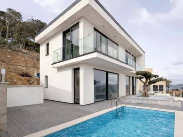Casa con balcone in vendita a Carrer de les Orenetes