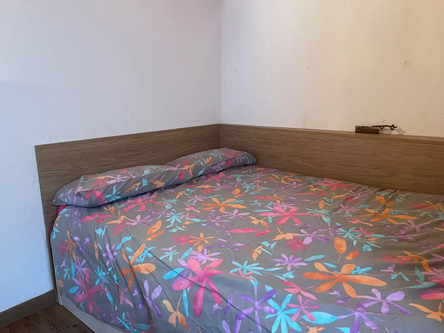 Dormitori de Àtic en venda en Setcases amb Calefacció, Parquet i Traster