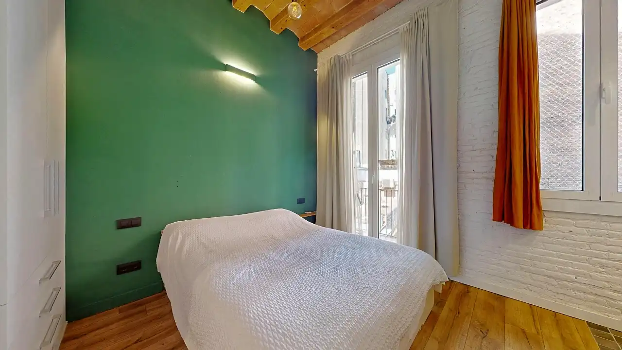 Habitación de Piso en venta en Barcelona con Aire acondicionado, Calefacción y Balcón