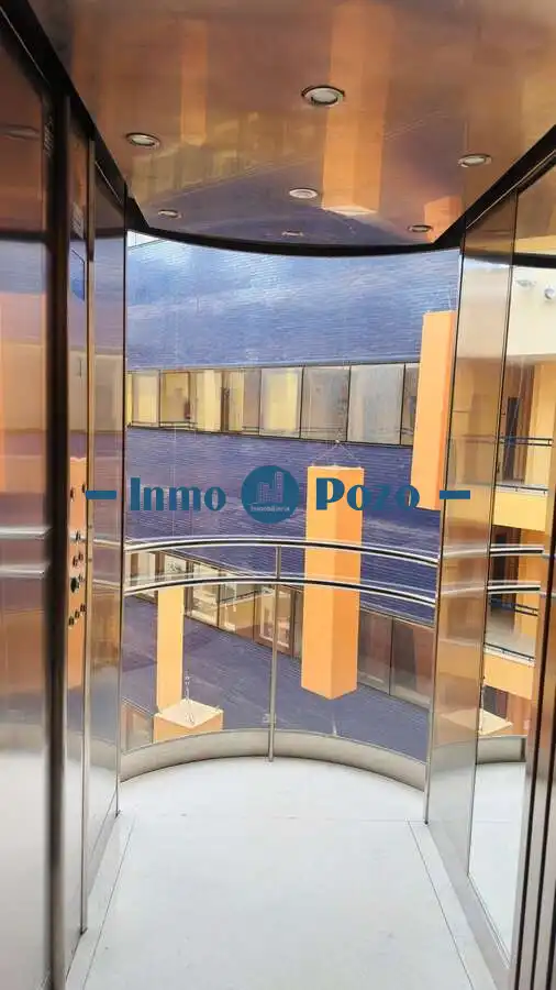 Büro zum Verkauf in Almendralejo