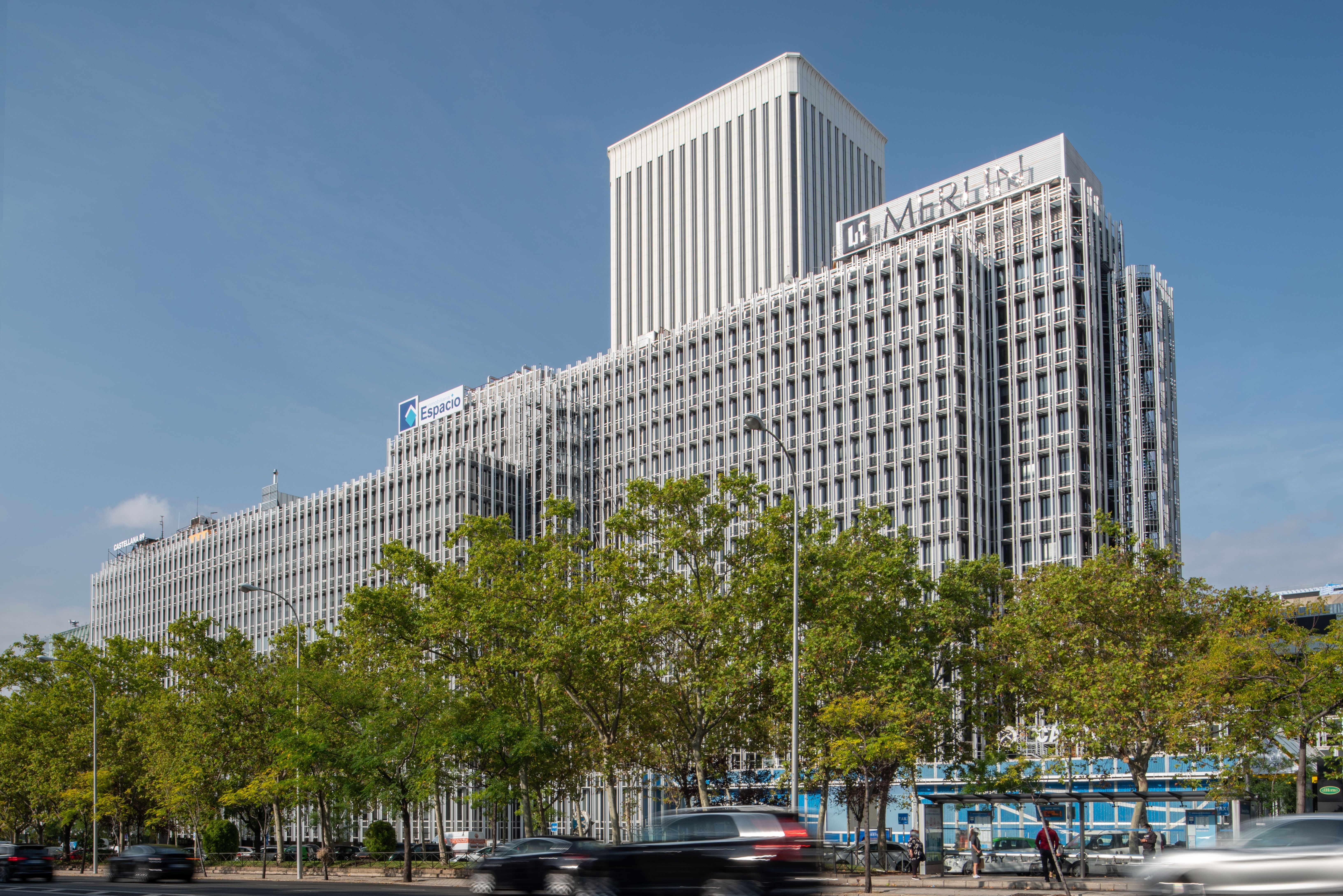 Vista exterior de Oficina de lloguer en  Madrid Capital amb Aire condicionat, Calefacció i Moblat