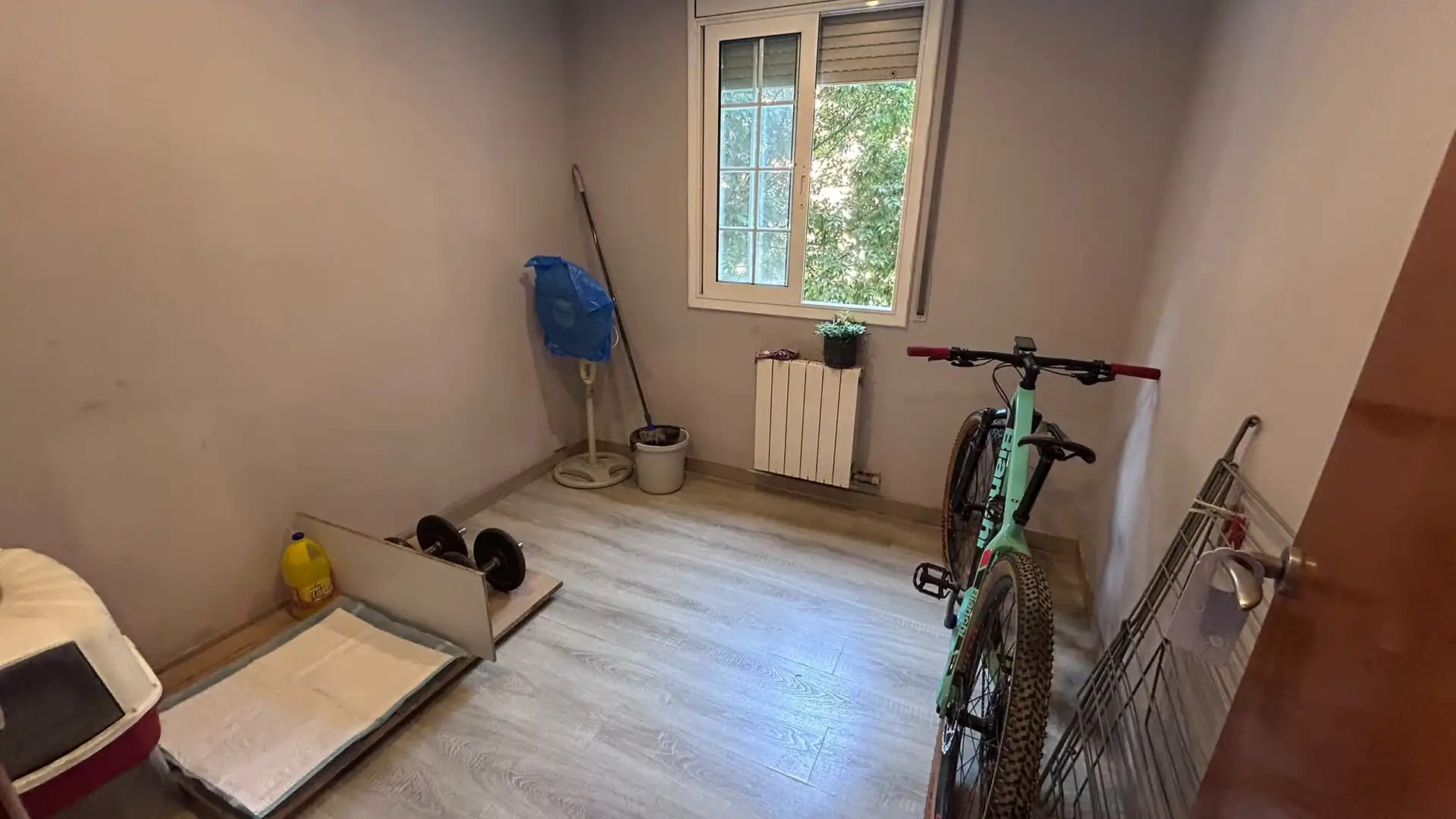 Wohnung zum Verkauf in Sant Boi de Llobregat mit Balkon