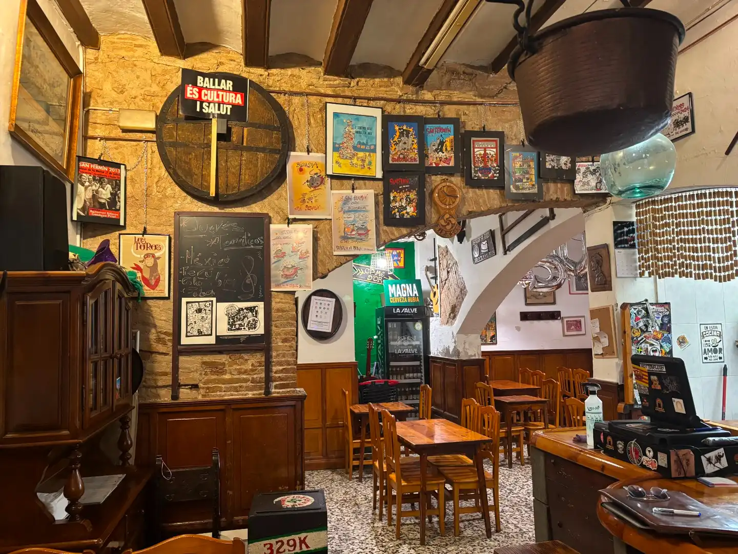 Business premises for transfer in Ciutat Vella, imagen 15