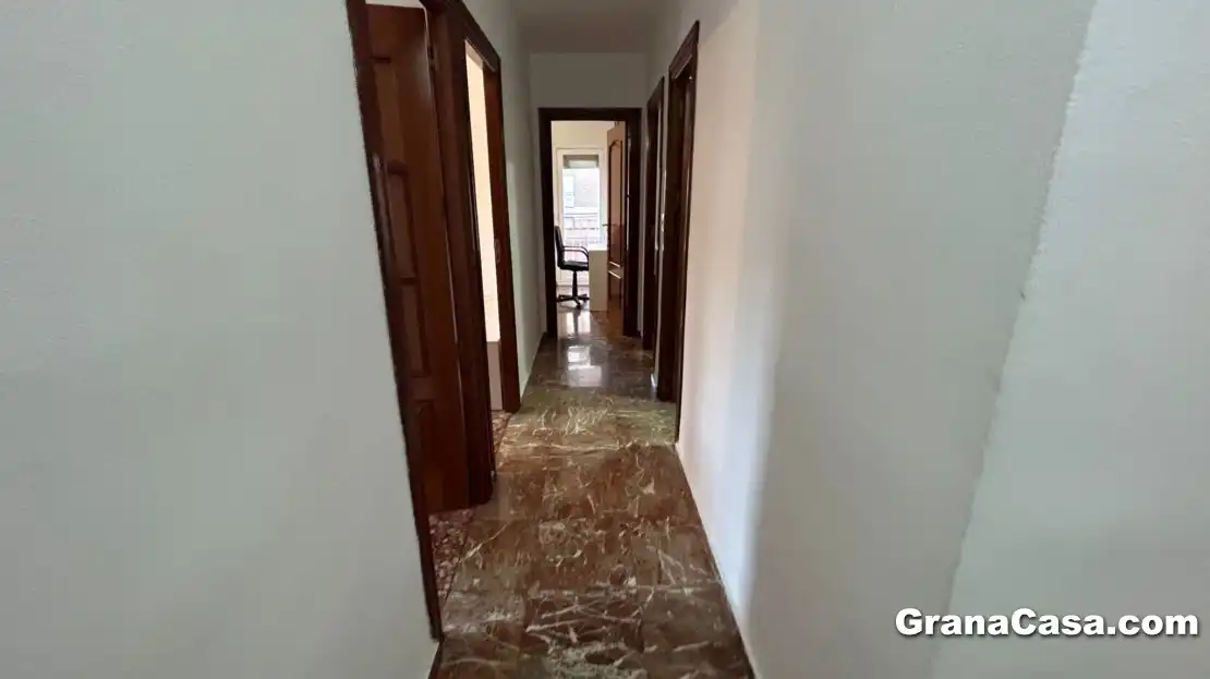 Flat for share in Granada  with Heating, Terrace and Furnished