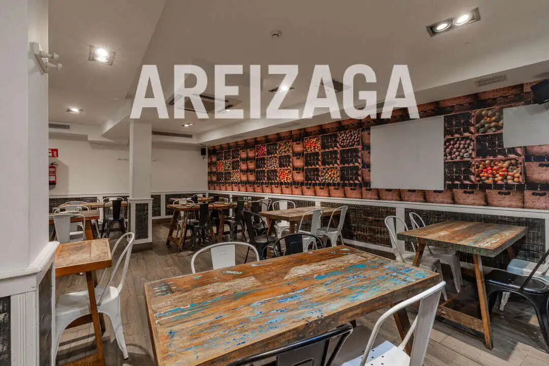 Local de lloguer en Donostia - San Sebastián  amb Moblat