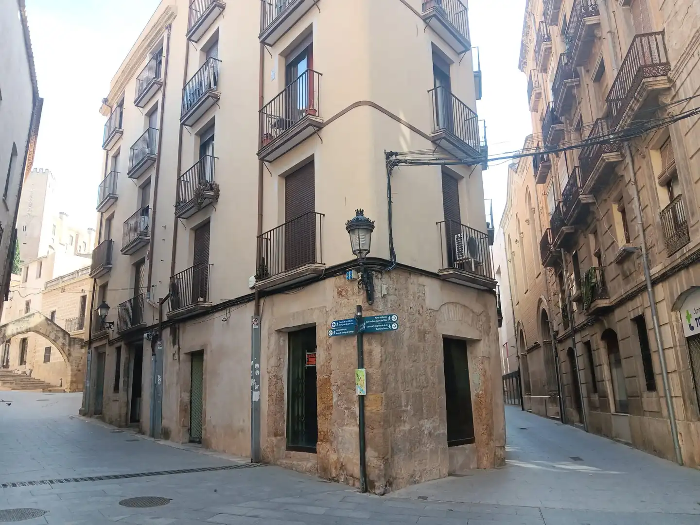 Vista exterior de Piso en venta en Tortosa con Calefacción, Amueblado y Balcón