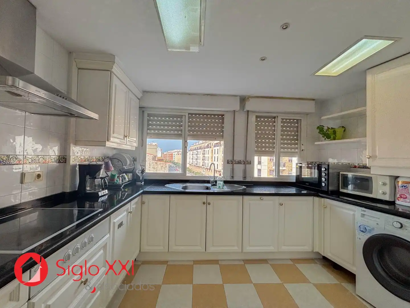 Cocina de Piso en venta en Almazora / Almassora con Aire acondicionado, Trastero y Balcón