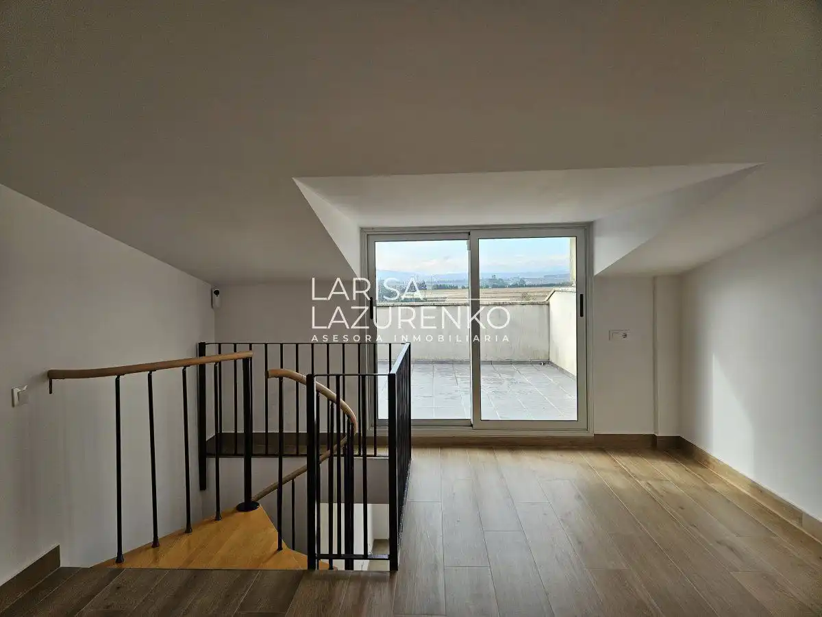 Dúplex en venta en L'Aldea con Terraza y Balcón