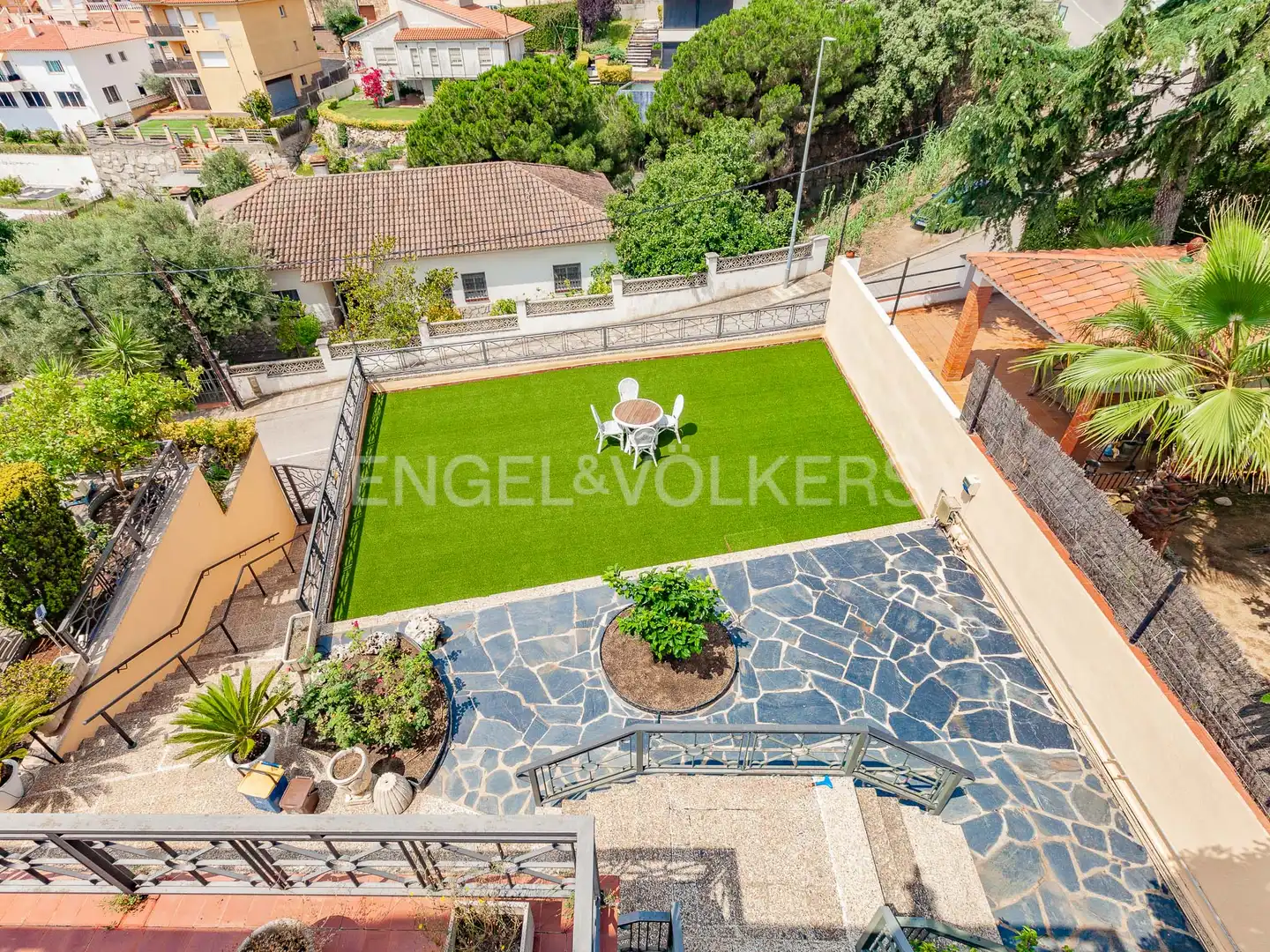 Terraza de Casa o chalet en venta en Mataró con Aire acondicionado, Calefacción y Jardín privado