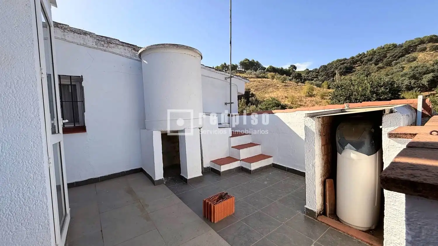 Terrasse von Haus oder Chalet zum Verkauf in Casabermeja mit Privatgarten, Terrasse und Abstellraum