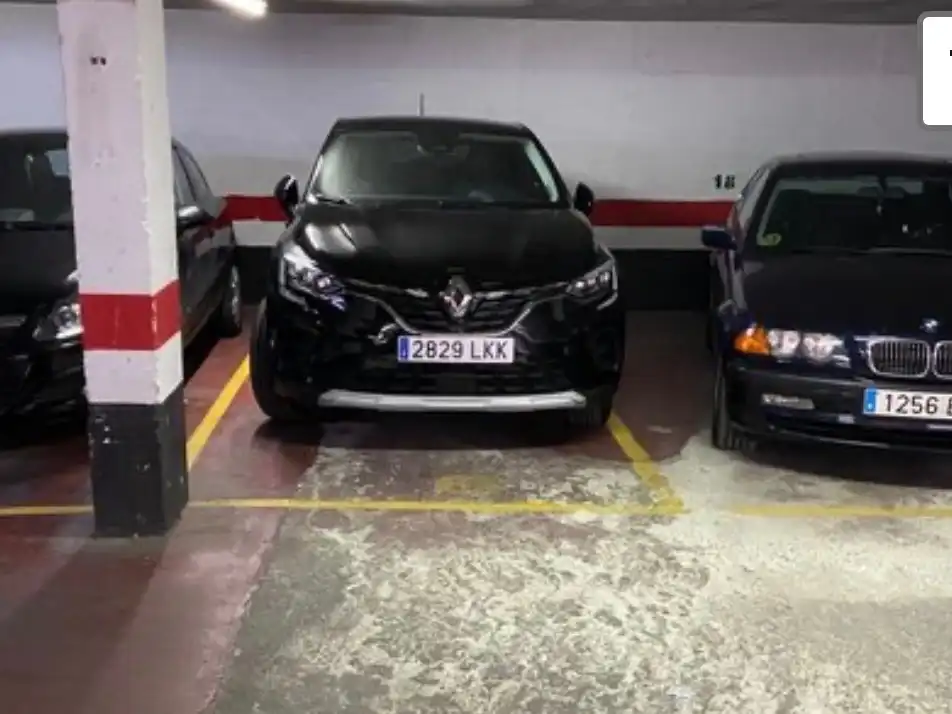 Aparcament de Garatge de lloguer en Madrid