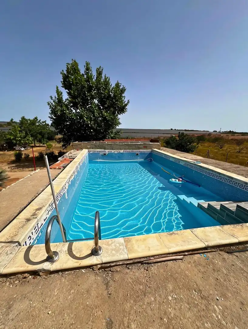 Piscina de Casa o xalet en venda en Alfarrasí