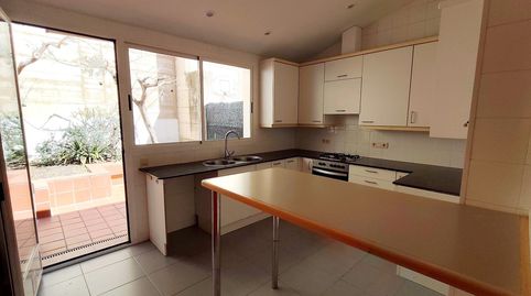 Foto 3 de Casa adosada de alquiler en Molins de Rei, Barcelona