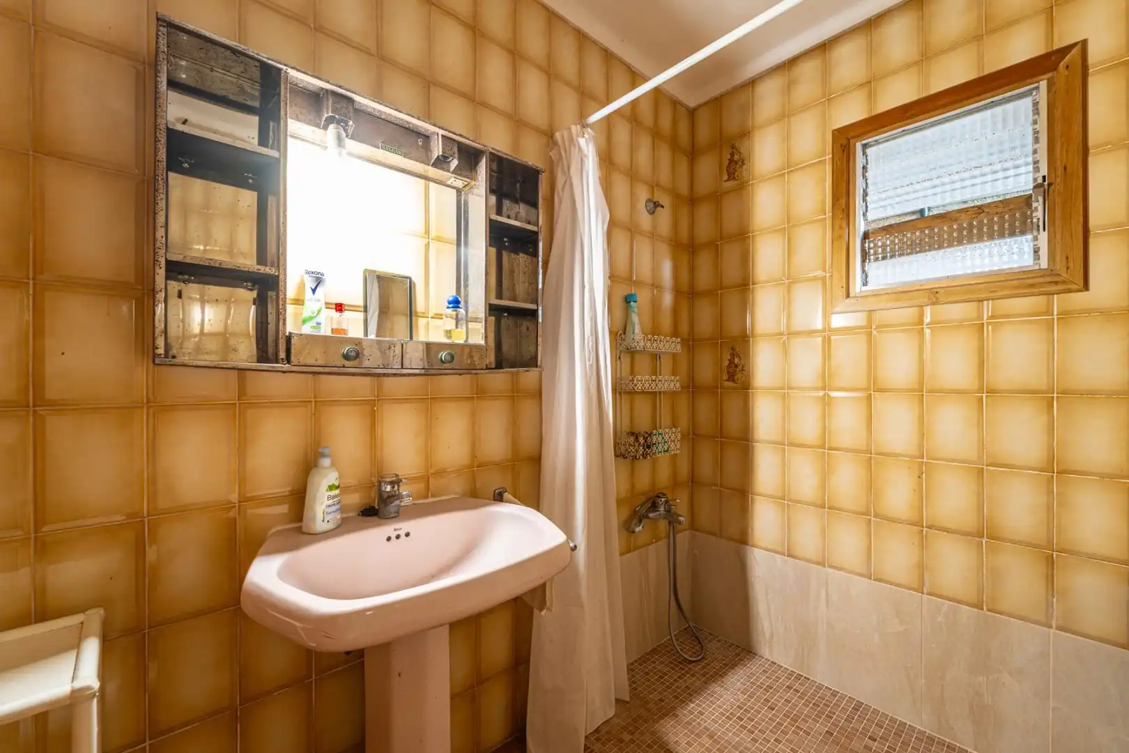 Bathroom of Houses for sale in Capdepera  with Private garden, Terrace and Storage room
