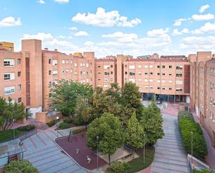 Pis de lloguer a Calle Estocolmo, 126, Parque Oeste - Fuente Cisneros