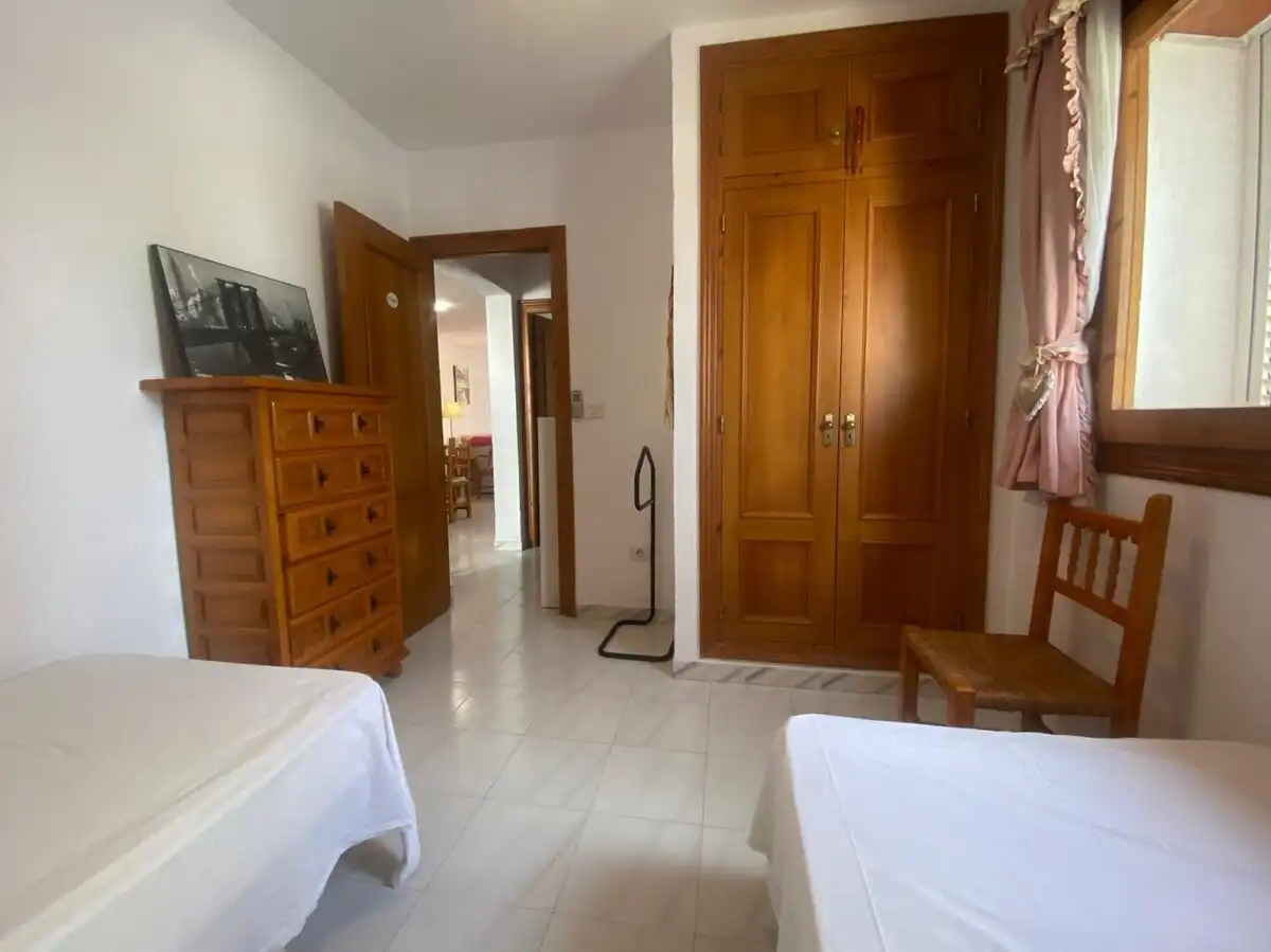 Dormitori de Apartament de lloguer en Dénia amb Aire condicionat, Calefacció i Terrassa