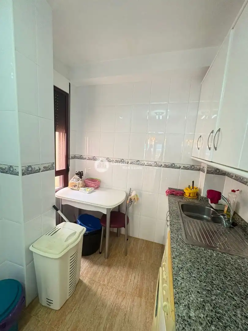 Cocina de Ático en venta en Población de Arroyo con Calefacción y Amueblado