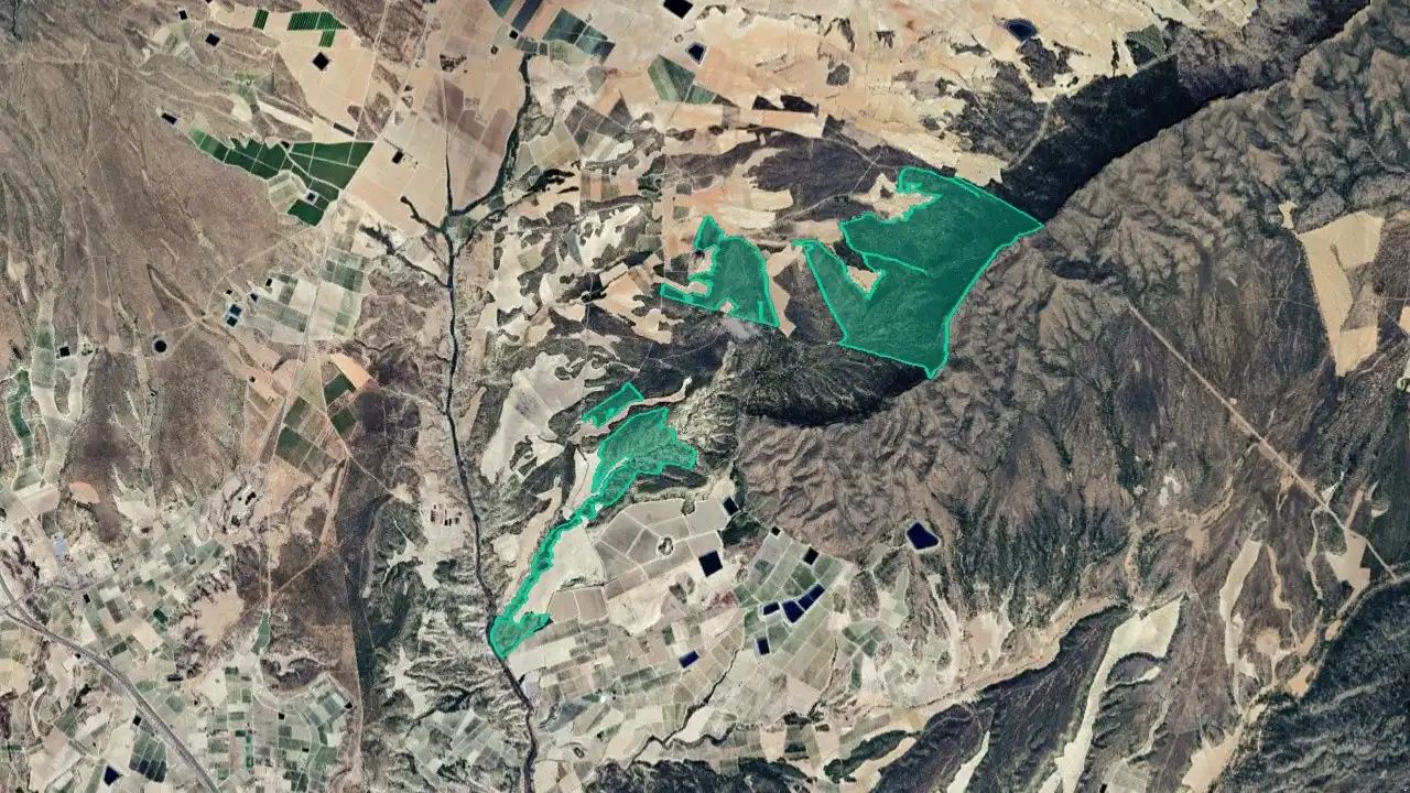 Rustikales Grundstück zum Verkauf in Paraje Fuente del Peral y Rincón del Majariego, Plg 6-7