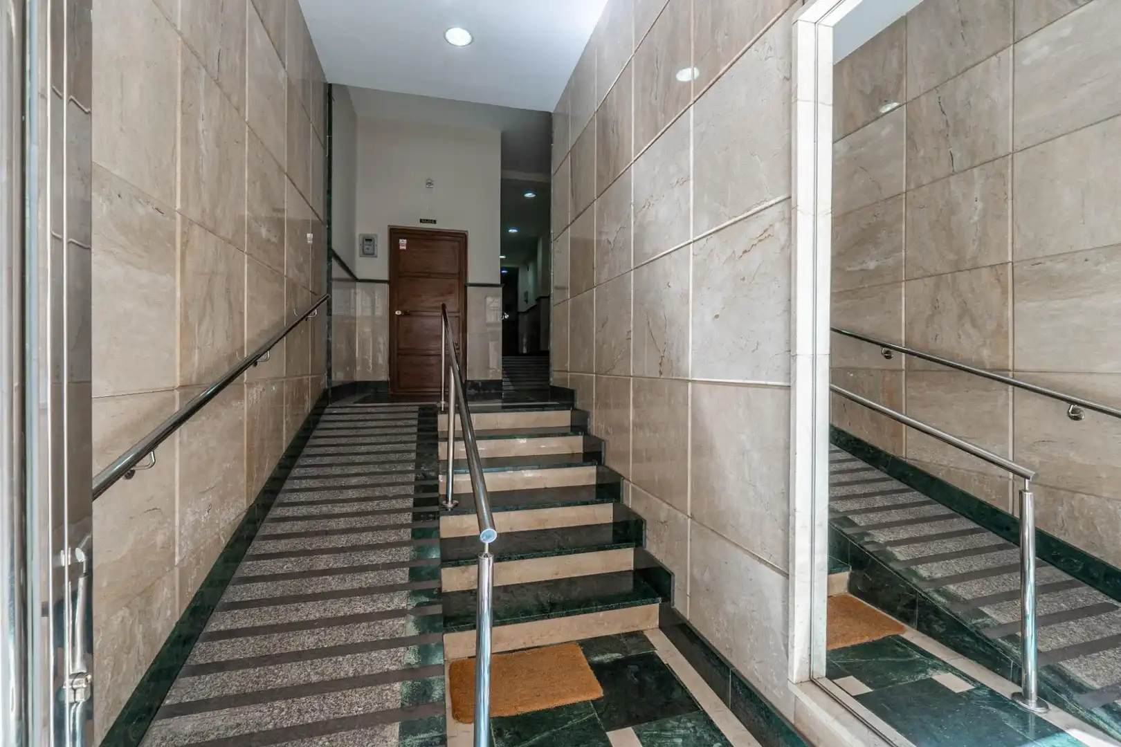 Attic for sale in Granada  with Air Conditioner, Terrace and Balcony