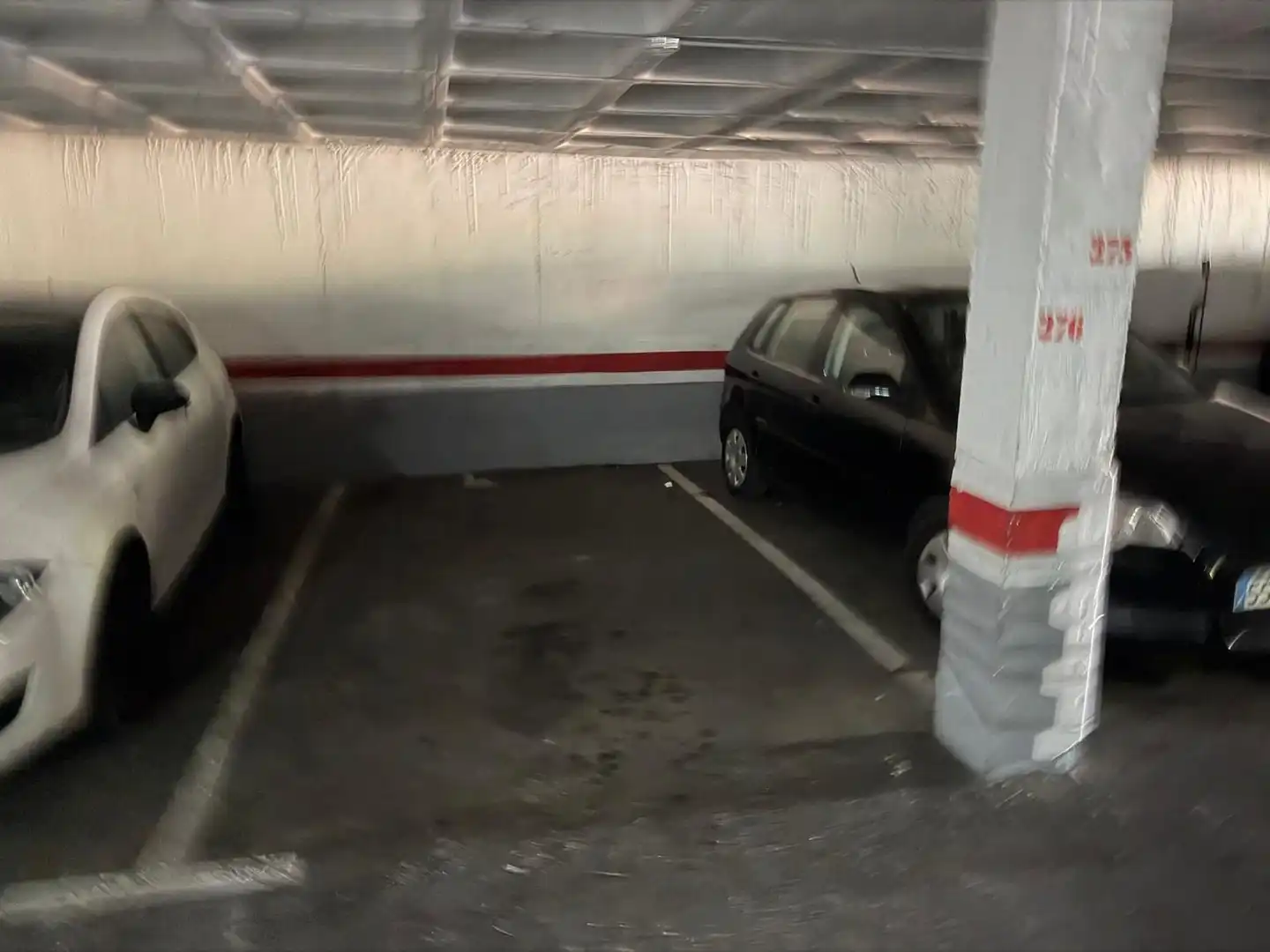 Aparcament de Àtic en venda en Benidorm amb Piscina comunitària