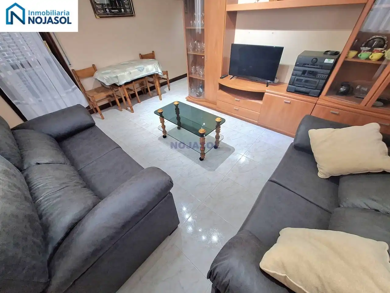 Apartament amb piscina de lloguer a Avenida santos martires 10, imagen 10