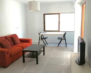 Sala d'estar de Apartament en venda en  Palma de Mallorca amb Balcó