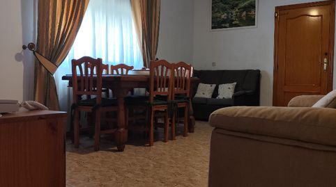 Foto 2 de Casa adosada en venta en Valdeganga, Albacete
