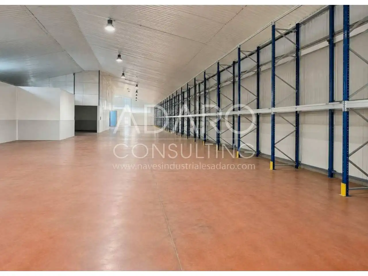 Vista exterior de Nave industrial en venta en Yepes, Toledo