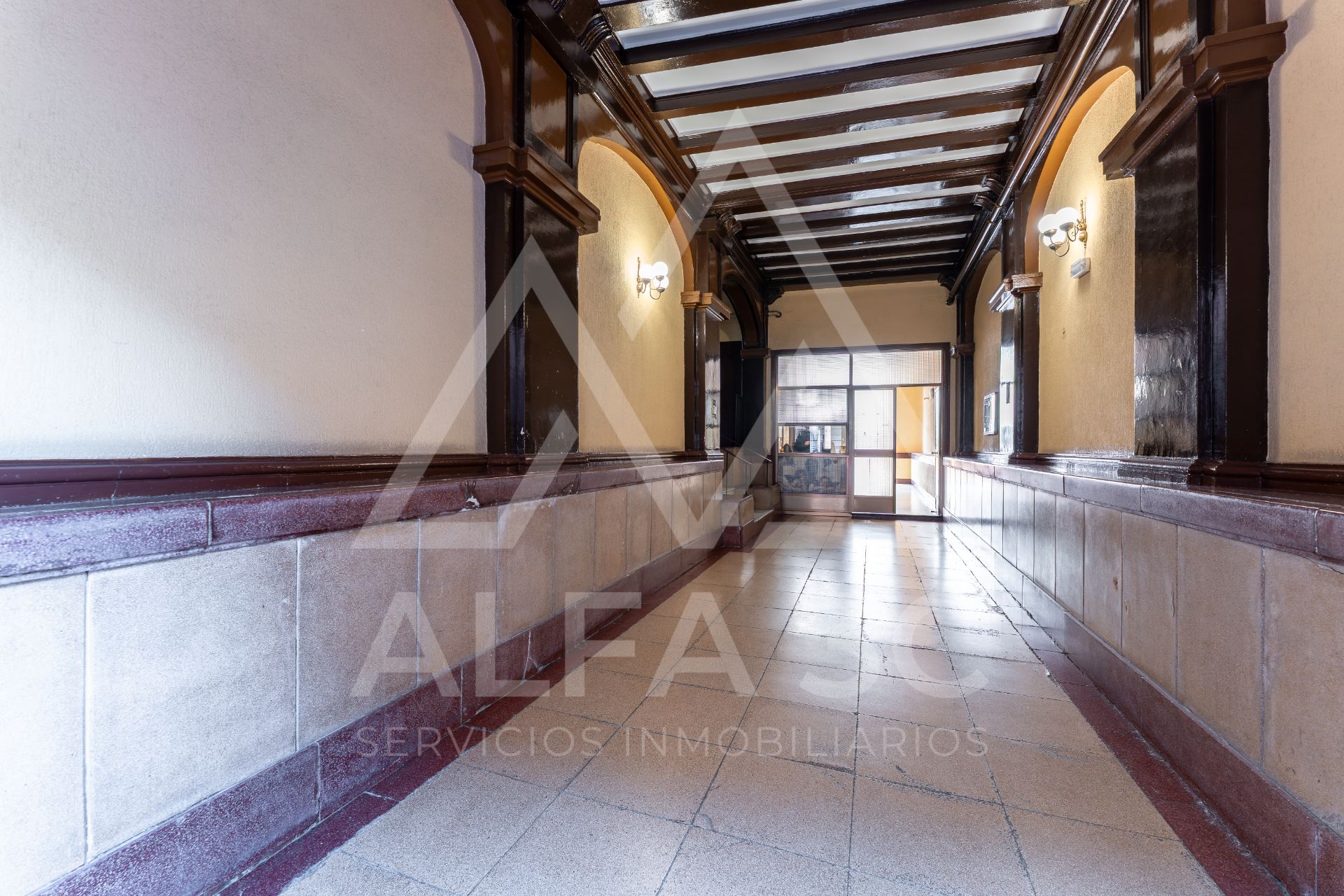 Flat for sale in  Madrid Capital  with Air Conditioner