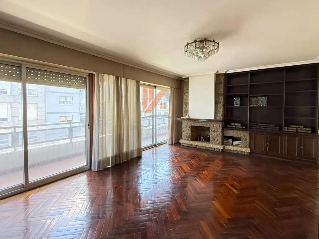 Sala d'estar de Pis en venda en Vigo 