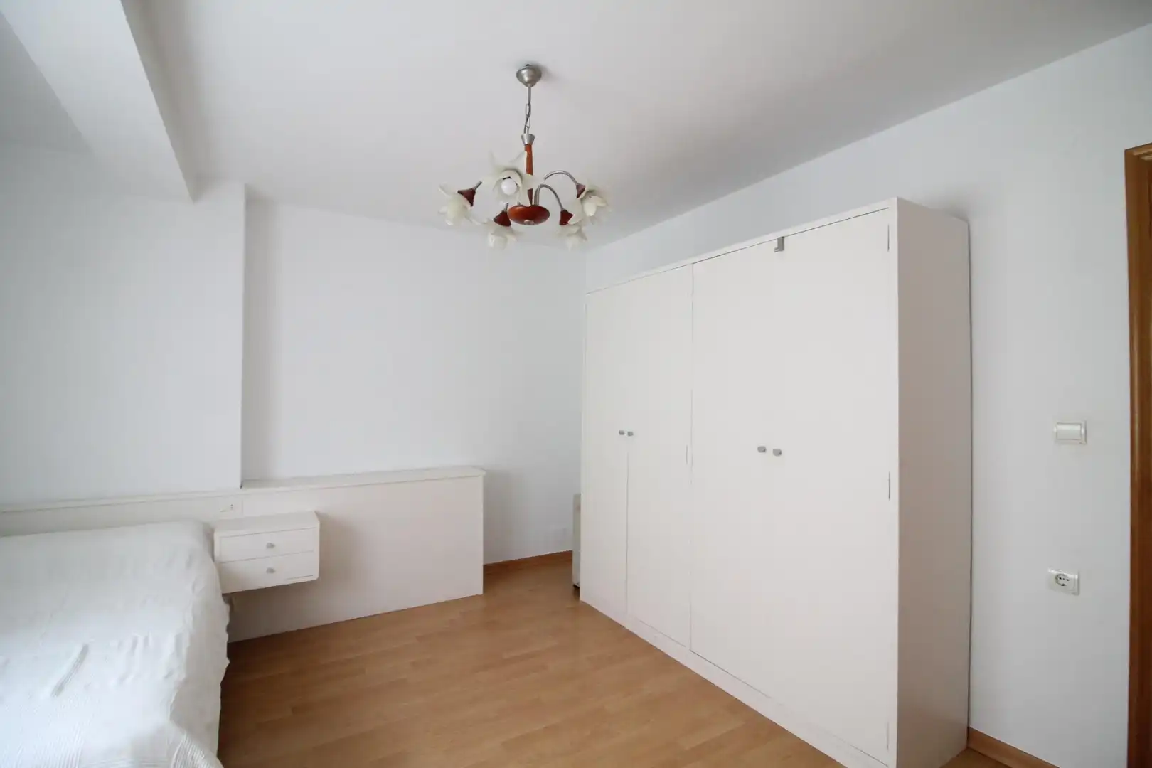 Habitación de Piso de alquiler en Alicante / Alacant con Terraza, Amueblado y Balcón