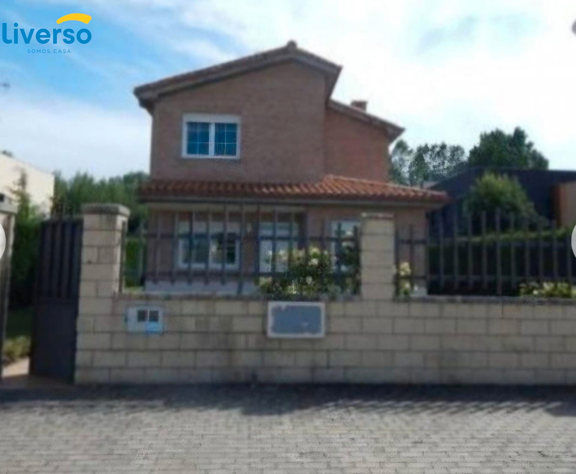 Vista exterior de Casa o chalet en venta en Castrillo del Val con Parquet, Terraza y Piscina