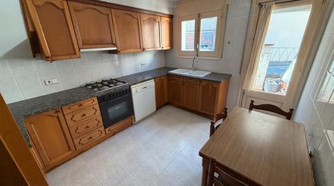 Foto 5 de Casa adosada en venda a Olot, Girona