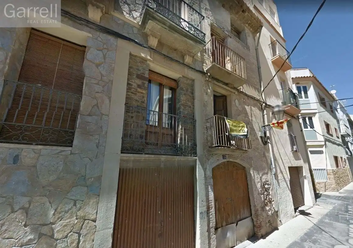 Exterior view of Houses for sale in Les Borges del Camp
