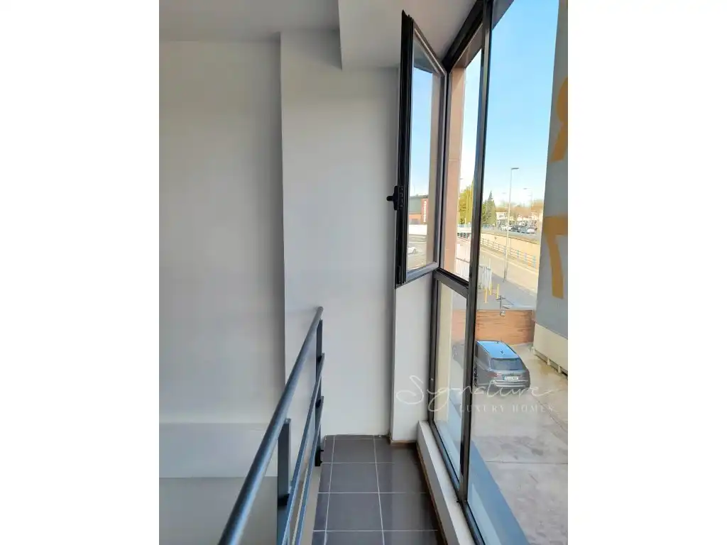 Local comercial en alquiler en Avenida Corts Catalanes 2, imagen 10