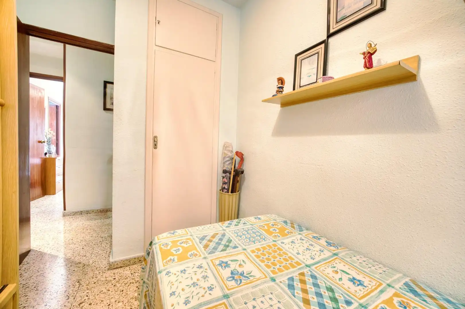 Dormitori de Pis en venda en Alicante / Alacant amb Aire condicionat, Calefacció i Terrassa
