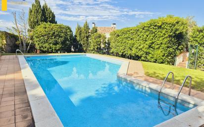 Piscina de Dúplex en venda en L'Escala amb Terrassa i Piscina