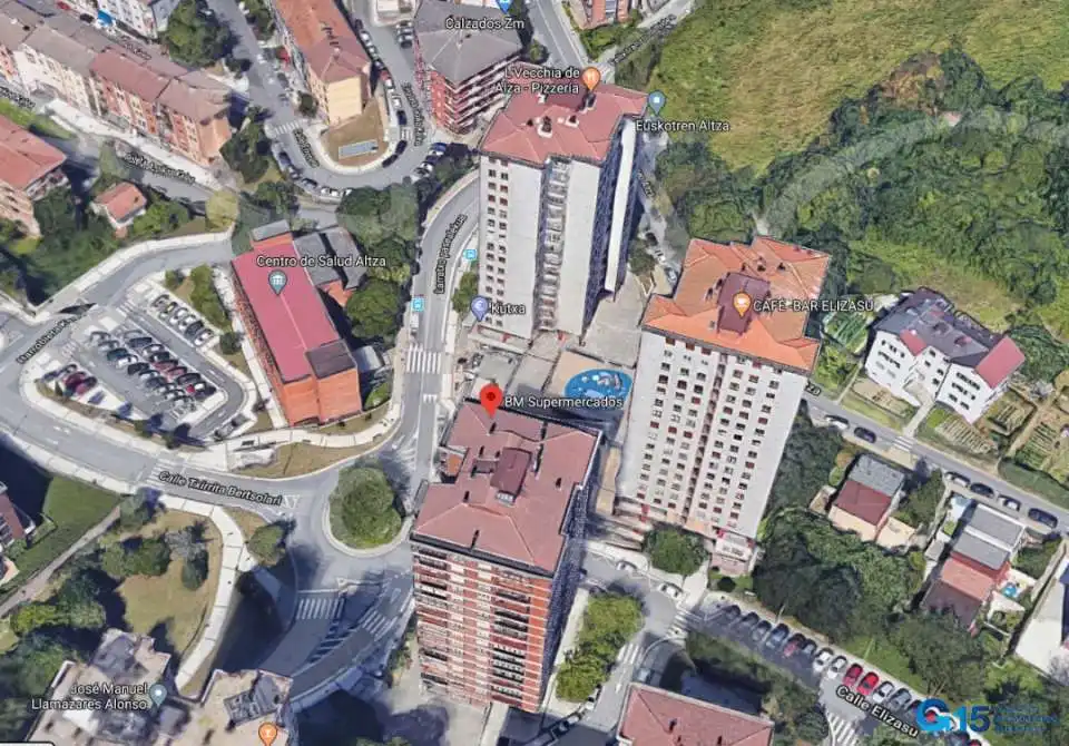 Außenansicht von Geschaftsraum zur Miete in Altza