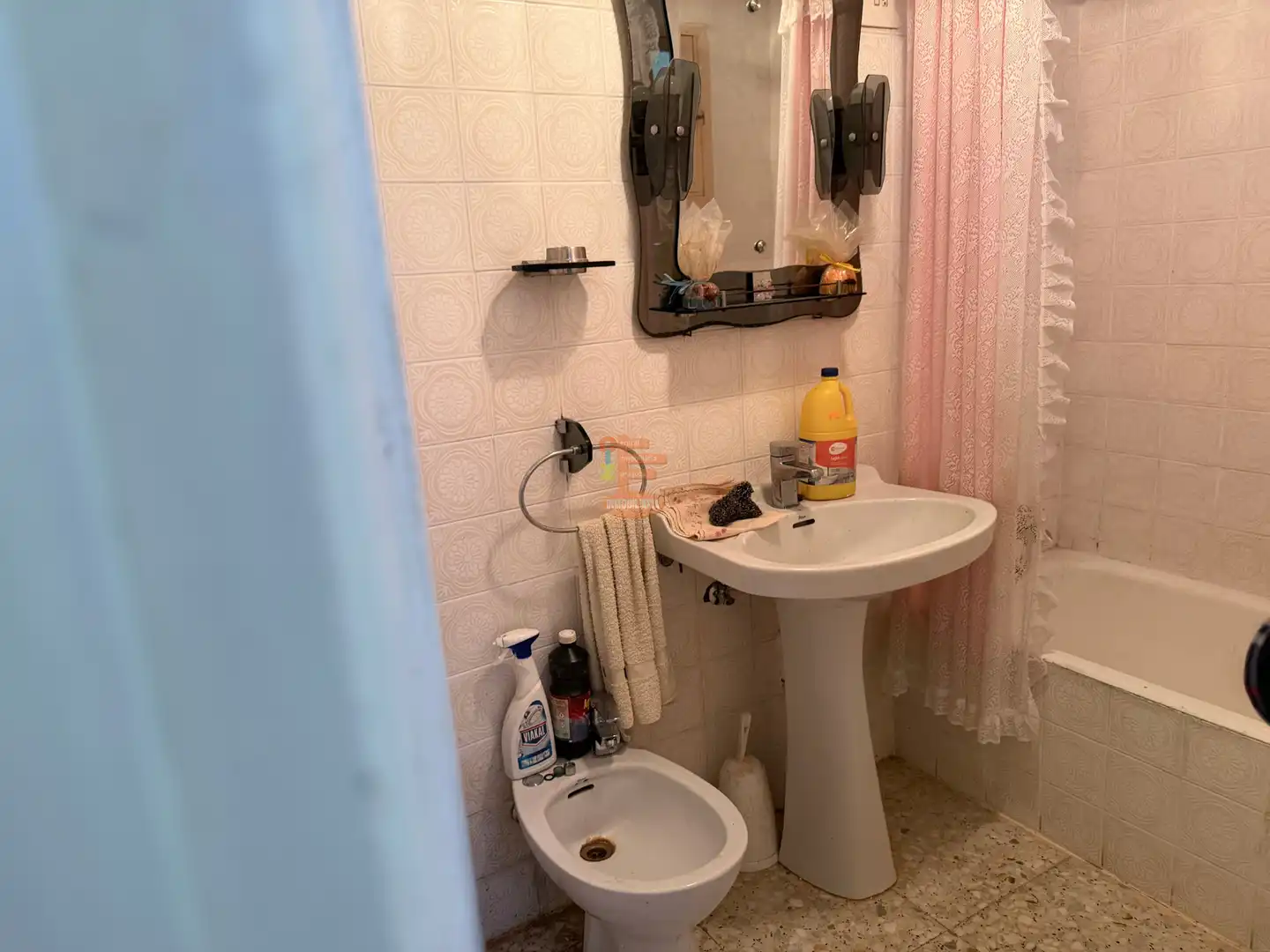 Baño de Casa adosada en venta en Ariza con Terraza, Amueblado y TV