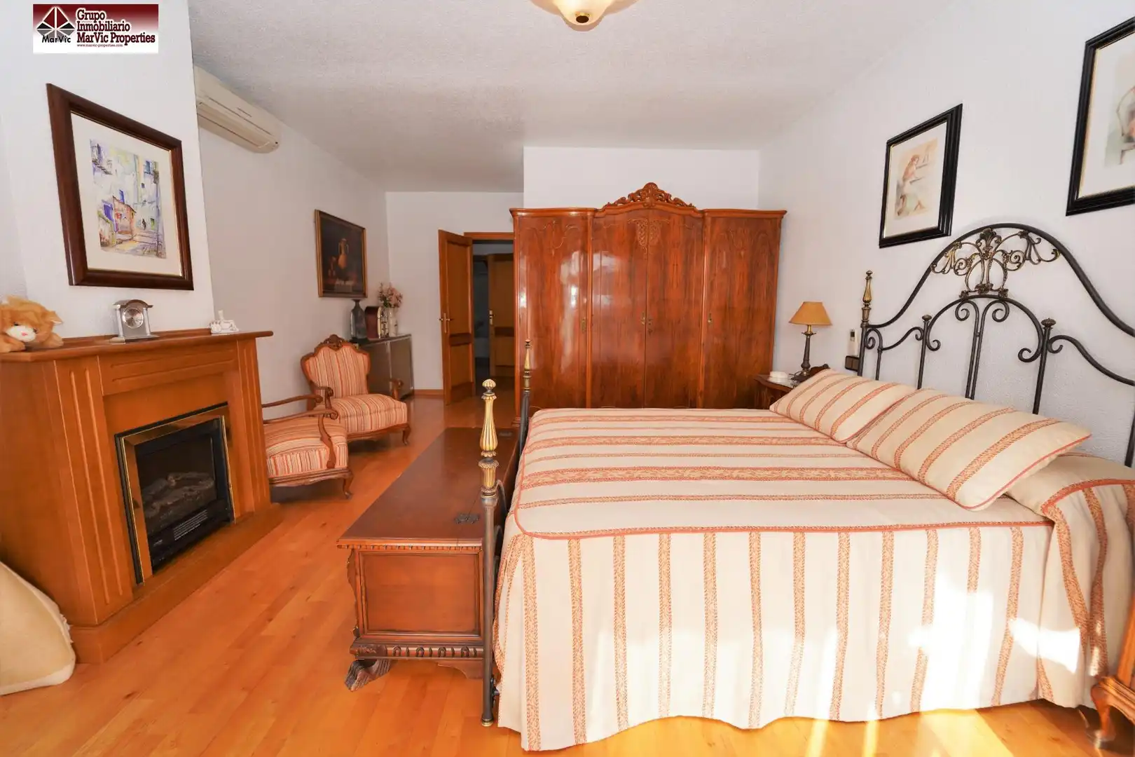 Habitación de Casa o chalet en venta en Benidorm con Calefacción, Jardín privado y Terraza
