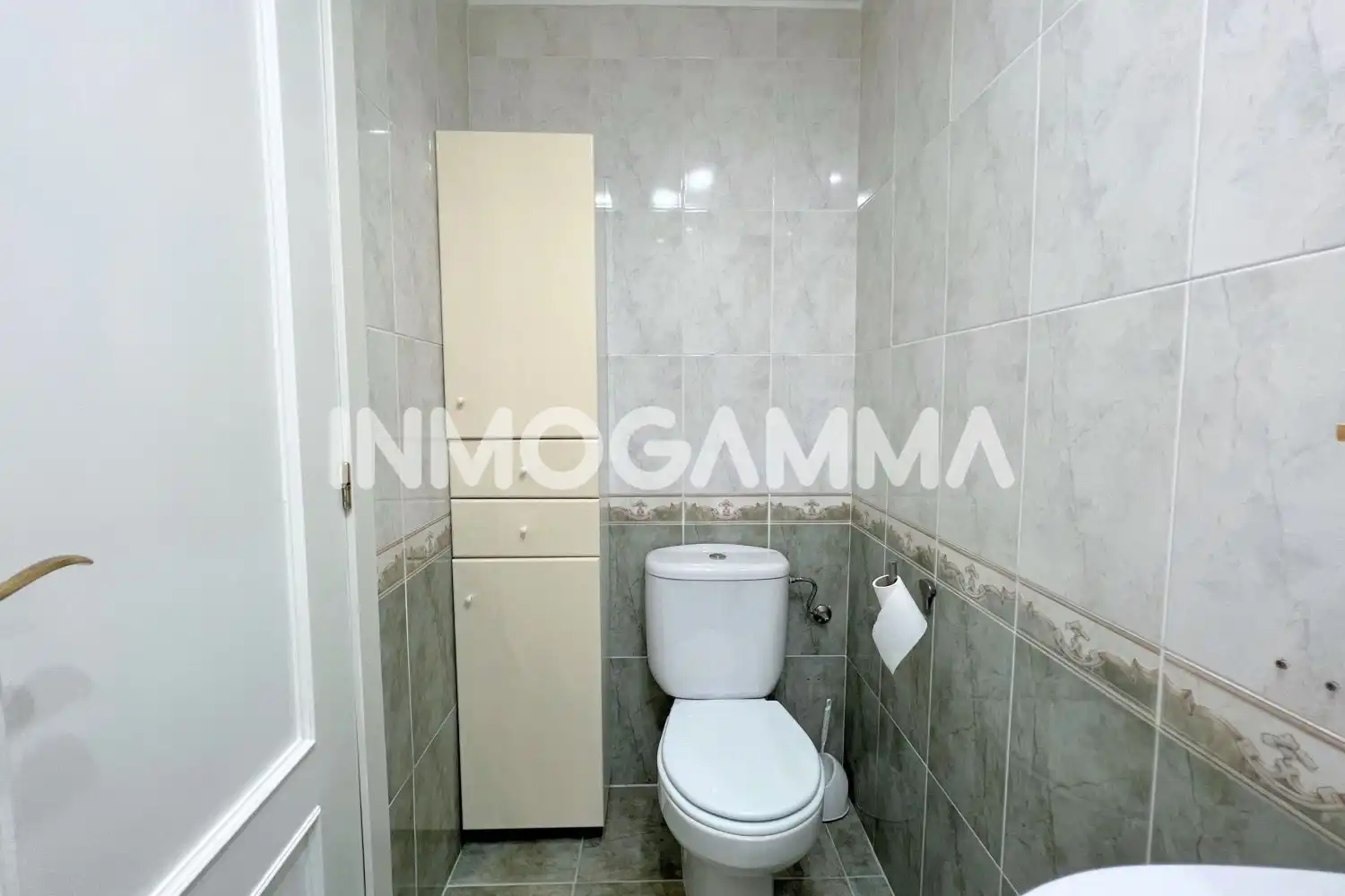 Badezimmer von Maisonette zum Verkauf in Cullera mit Klimaanlage, Abstellraum und Balkon