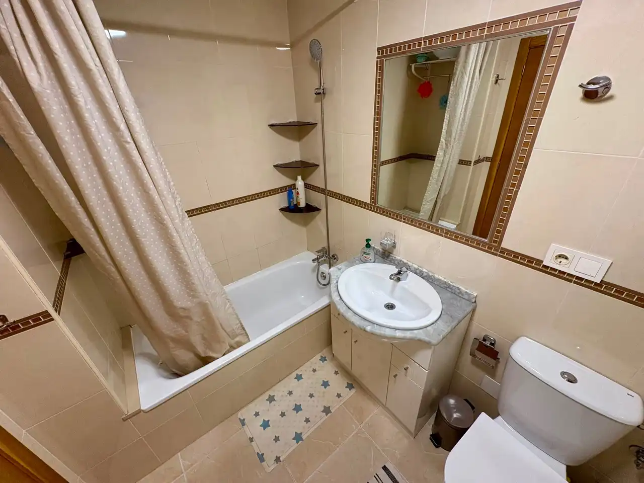 Baño de Piso en venta en Guardamar del Segura con Aire acondicionado, Calefacción y Terraza