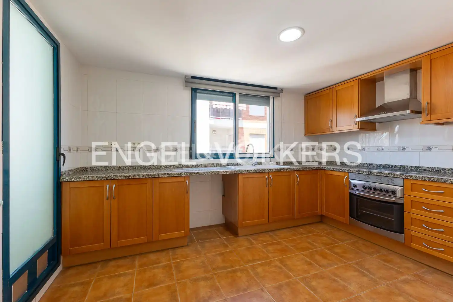 Kitchen of Flat for rent in El Real de Gandia  with Air Conditioner and Heating