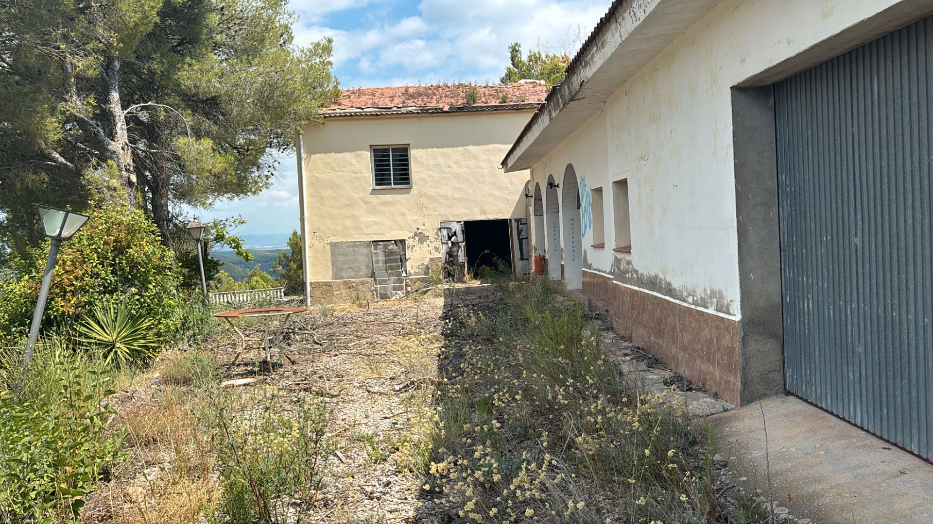 Vista exterior de Casa o chalet en venta en Marganell con Jardín privado, Terraza y Piscina